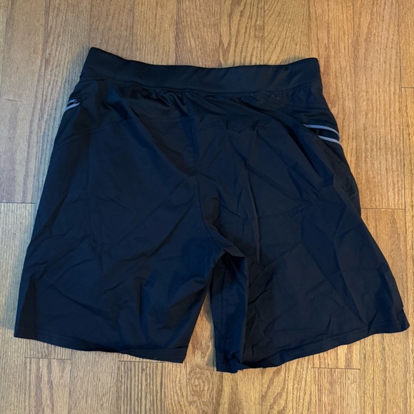 Hylete Black Above-Knee Shorts Men’s Size M - Picture 3 of 5
